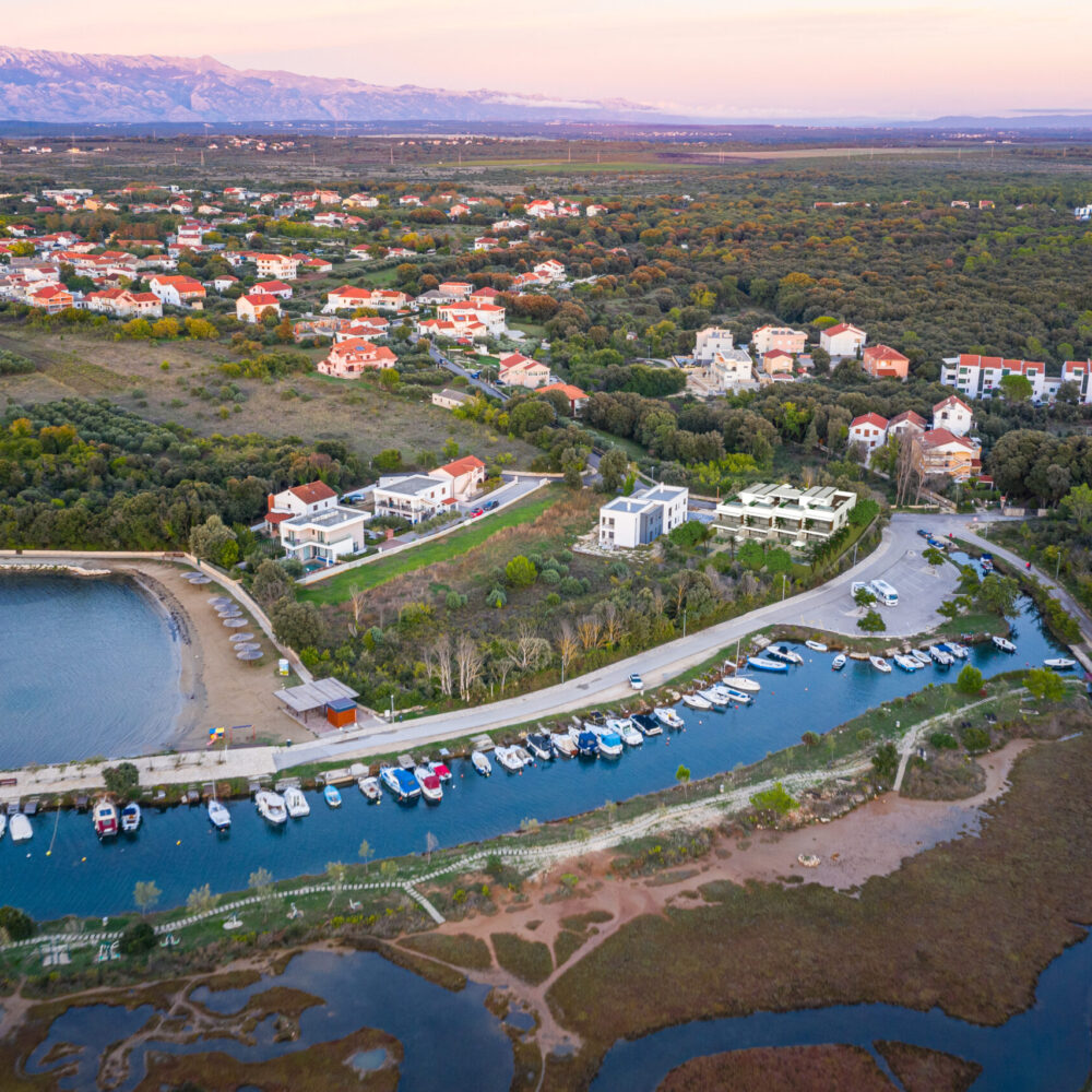 DJI_0925202210022